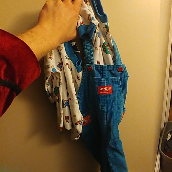 Vintage overalls, 2 shirts 🐻Oshkosh b'gosh - Picture 3 of 8